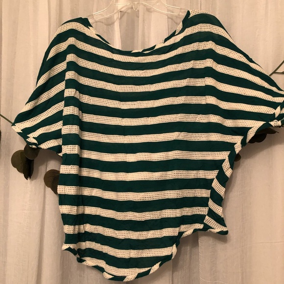 KIRRA Striped Dolman Top - Picture 2 of 3